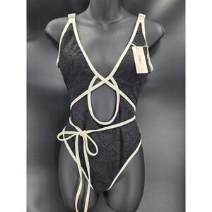 NWT Seamolly Women's‎ Gingham Tie Around One-Piece Swimsuit Sz M Blk/White